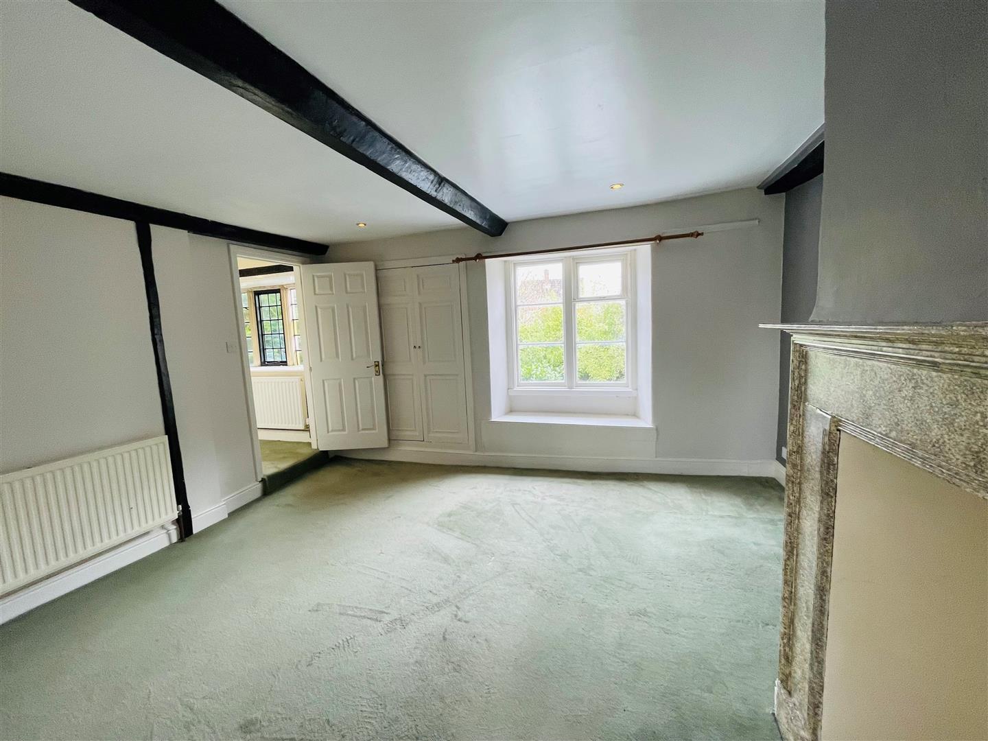 Shurnhold, Melksham Lock and Key